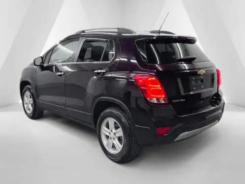 More photos of 2020 Chevrolet Trax LT at Ironton Automotive, OH