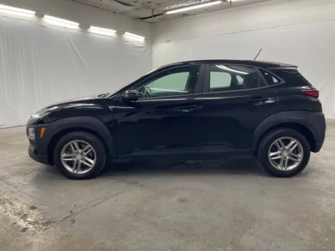 More photos of 2019 Hyundai Kona SE at Ironton Automotive, OH