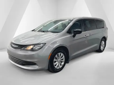 Another view of 2017 Chrysler Pacifica Touring for sale in Ironton, OH at Ironton Automotive