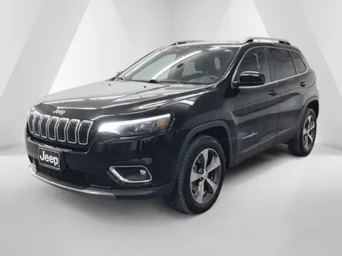 Another view of 2019 Jeep Cherokee Limited for sale in Ironton, OH at Ironton Automotive