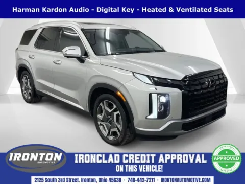 Silver 2024 Hyundai Palisade Limited for sale in Ironton, OH