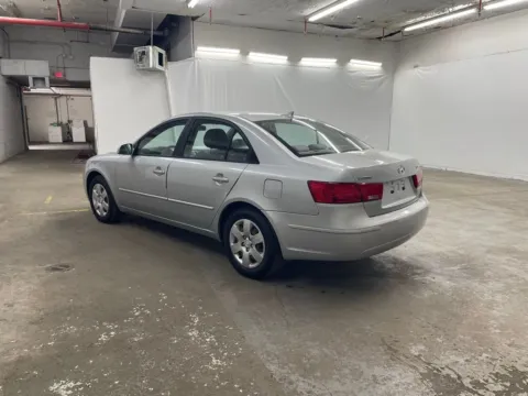 More photos of 2010 Hyundai Sonata GLS at Ironton Automotive, OH
