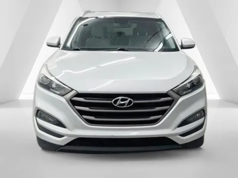 Photos of 2016 Hyundai Tucson SE for sale in Ironton, OH at Ironton Automotive