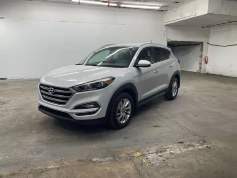 Another view of 2016 Hyundai Tucson SE for sale in Ironton, OH at Ironton Automotive
