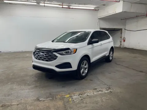 Another view of 2022 Ford Edge SE for sale in Ironton, OH at Ironton Automotive