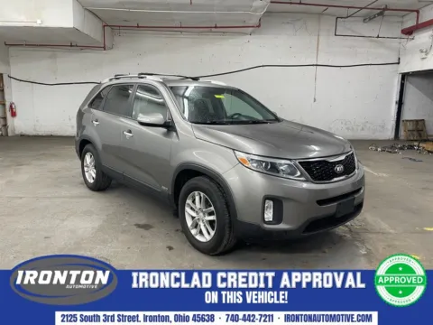 Silver 2014 Kia Sorento LX for sale in Ironton, OH