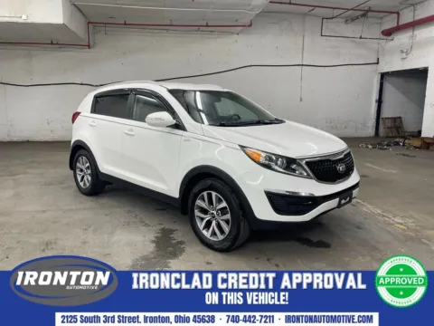 White 2014 Kia Sportage LX for sale in Ironton, OH