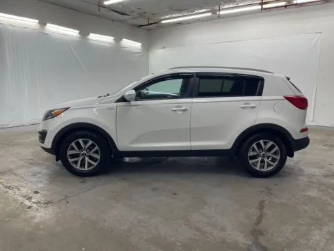 More photos of 2014 Kia Sportage LX at Ironton Automotive, OH