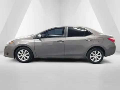 More photos of 2019 Toyota Corolla LE at Ironton Automotive, OH