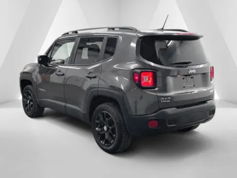 More photos of 2017 Jeep Renegade Latitude at Ironton Automotive, OH