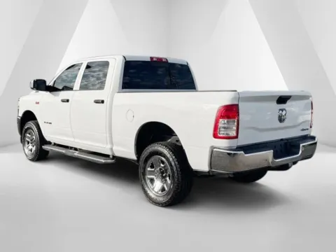 More photos of 2022 Ram 2500 Tradesman at Ironton Automotive, OH