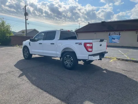 More photos of 2022 Ford F-150 XL at Ironton Automotive, OH