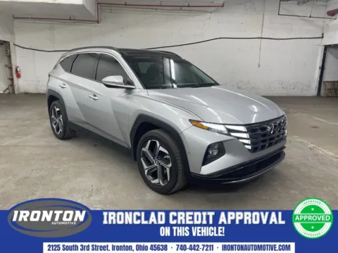 Silver 2024 Hyundai Tucson Hybrid Limited for sale in Ironton, OH