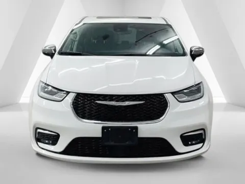 Photos of 2023 Chrysler Pacifica Hybrid Limited for sale in Ironton, OH at Ironton Automotive