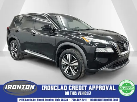 Black 2023 Nissan Rogue SL for sale in Ironton, OH