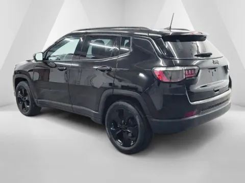 More photos of 2021 Jeep Compass Altitude at Ironton Automotive, OH