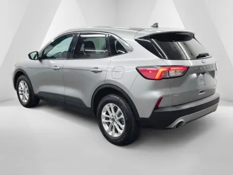 More photos of 2022 Ford Escape SE at Ironton Automotive, OH