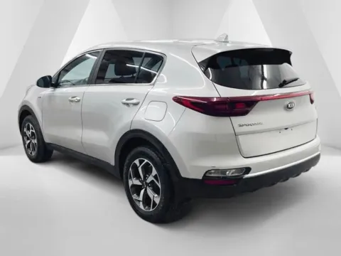 More photos of 2022 Kia Sportage LX at Ironton Automotive, OH