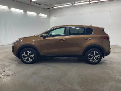 More photos of 2020 Kia Sportage LX at Ironton Automotive, OH