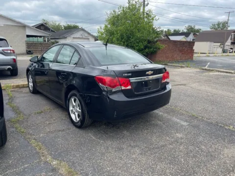 More photos of 2012 Chevrolet Cruze 1LT at Ironton Automotive, OH