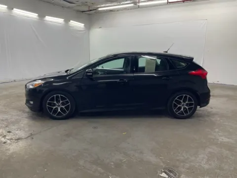 More photos of 2015 Ford Focus SE at Ironton Automotive, OH