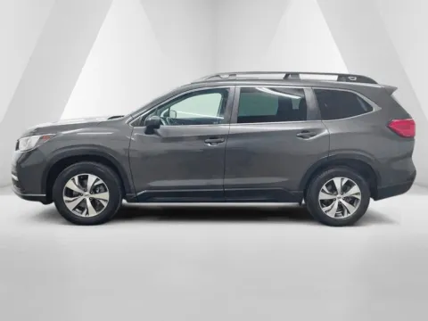 More photos of 2022 Subaru Ascent Premium at Ironton Automotive, OH