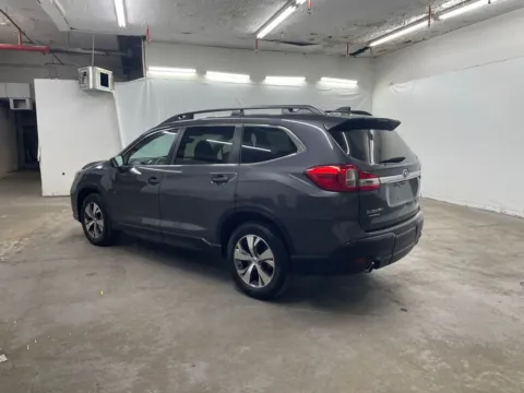 More photos of 2022 Subaru Ascent Premium at Ironton Automotive, OH