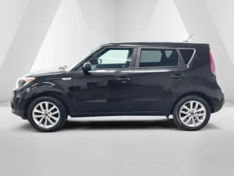 More photos of 2017 Kia Soul Plus at Ironton Automotive, OH