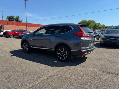 More photos of 2019 Honda CR-V Touring at Ironton Automotive, OH