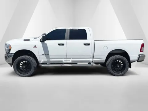 More photos of 2024 Ram 2500 Big Horn at Ironton Automotive, OH