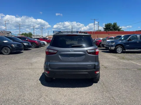 More photos of 2018 Ford EcoSport SES at Ironton Automotive, OH