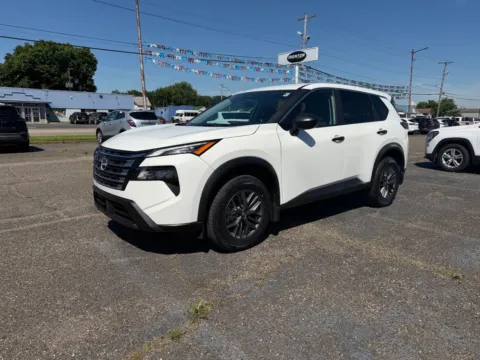 Another view of 2024 Nissan Rogue S for sale in Ironton, OH at Ironton Automotive