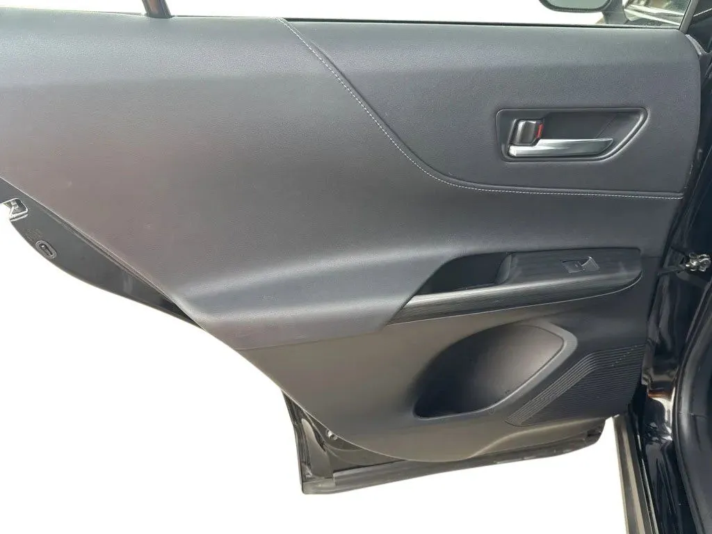 2022 Toyota Venza XLE - Photo 27