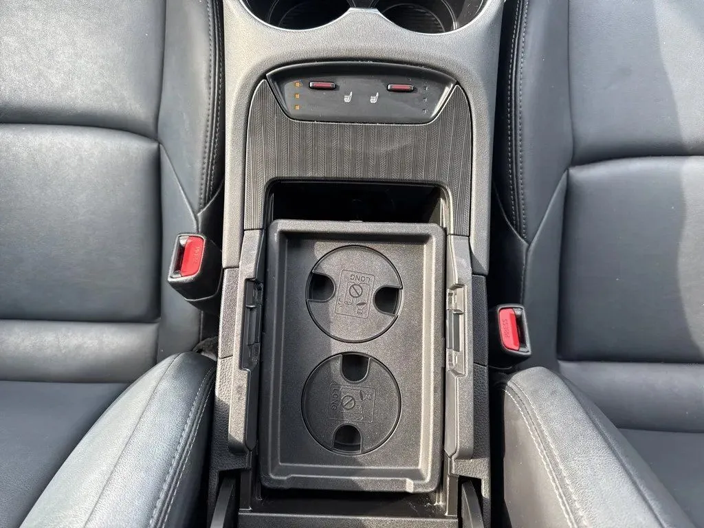 2022 Toyota Venza XLE - Photo 33