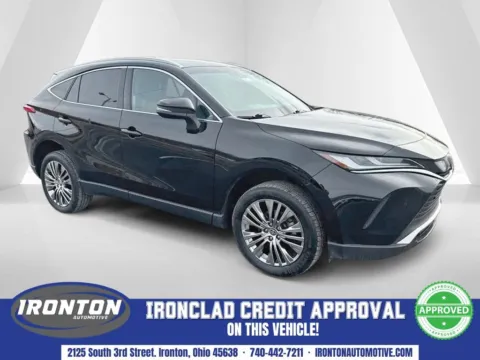 Black 2022 Toyota Venza XLE for sale in Ironton, OH