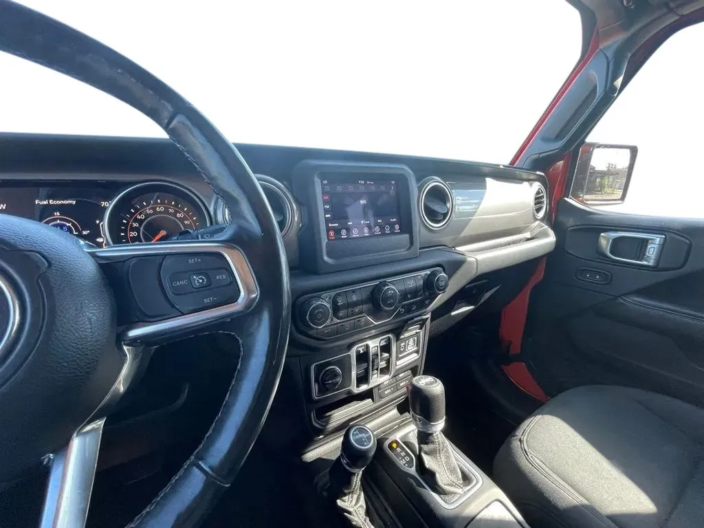 2018 Jeep All-New Wrangler Unlimited Sahara - Photo 16