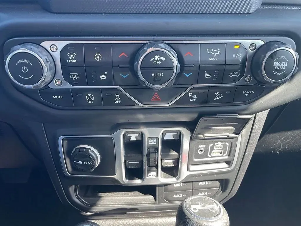 2018 Jeep All-New Wrangler Unlimited Sahara - Photo 20
