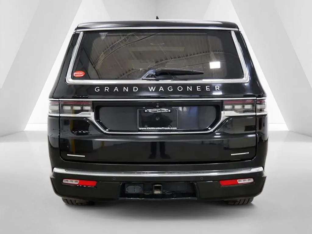 2022 Jeep Grand Wagoneer Series III - Photo 6