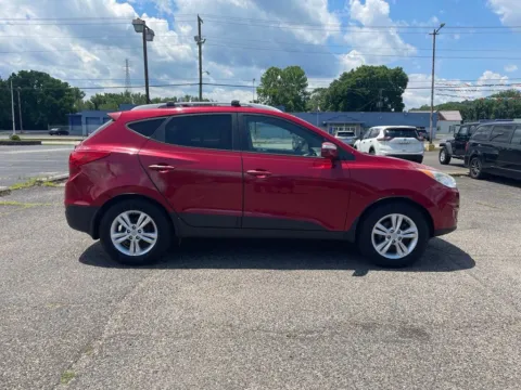 Photos of 2013 Hyundai Tucson GLS for sale in Ironton, OH at Ironton Automotive