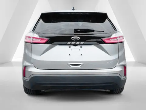 Another view of 2024 Ford Edge SE for sale in Ironton, OH at Ironton Automotive
