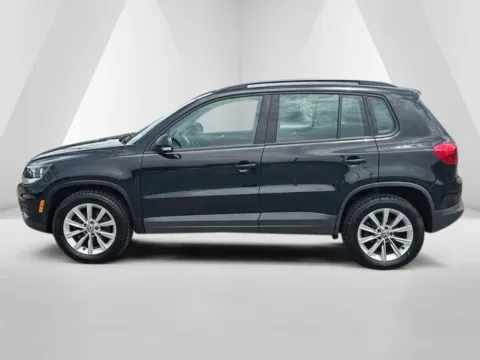 More photos of 2018 Volkswagen Tiguan Limited 2.0T at Ironton Automotive, OH