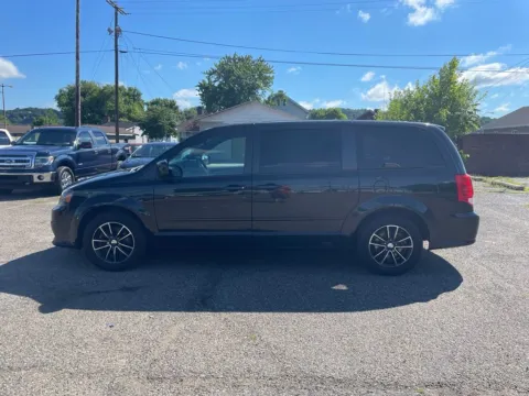 More photos of 2016 Dodge Grand Caravan SE Plus at Ironton Automotive, OH