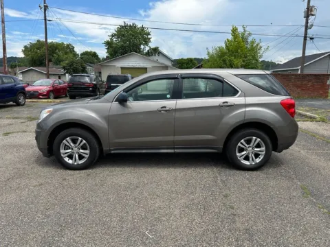 More photos of 2010 Chevrolet Equinox LS at Ironton Automotive, OH