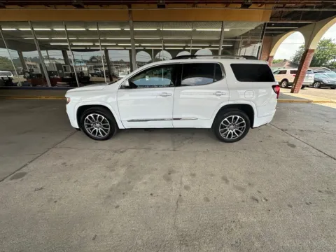 More photos of 2023 GMC Acadia Denali at Ironton Automotive, OH
