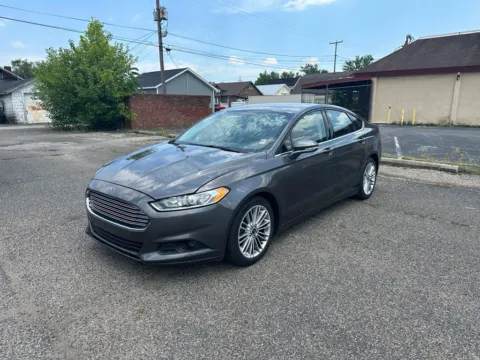Another view of 2016 Ford Fusion SE for sale in Ironton, OH at Ironton Automotive