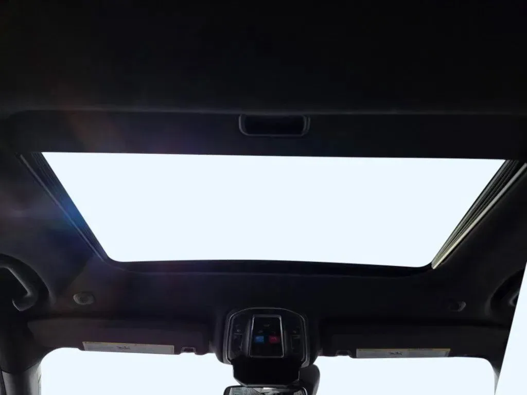 2022 Jeep Grand Cherokee Altitude - Photo 19