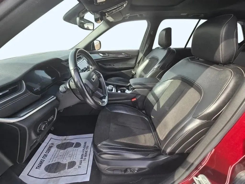2022 Jeep Grand Cherokee Altitude - Photo 20