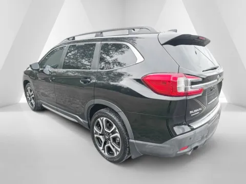 More photos of 2024 Subaru Ascent Limited at Ironton Automotive, OH