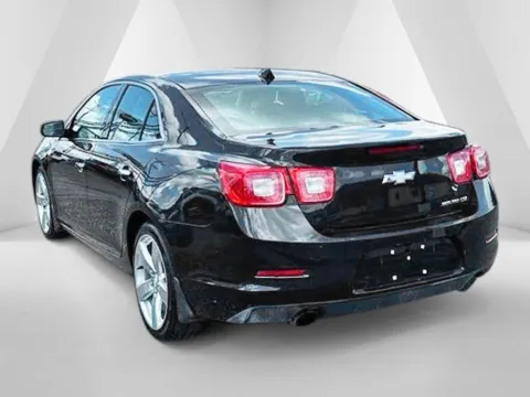 More photos of 2013 Chevrolet Malibu LTZ at Ironton Automotive, OH