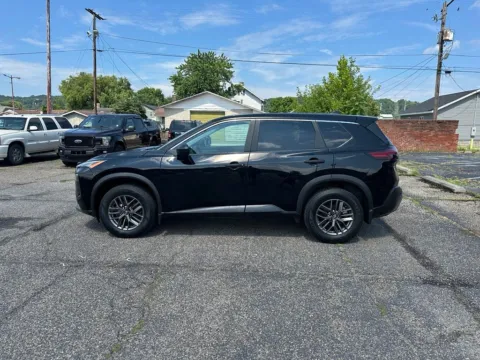 More photos of 2023 Nissan Rogue S at Ironton Automotive, OH